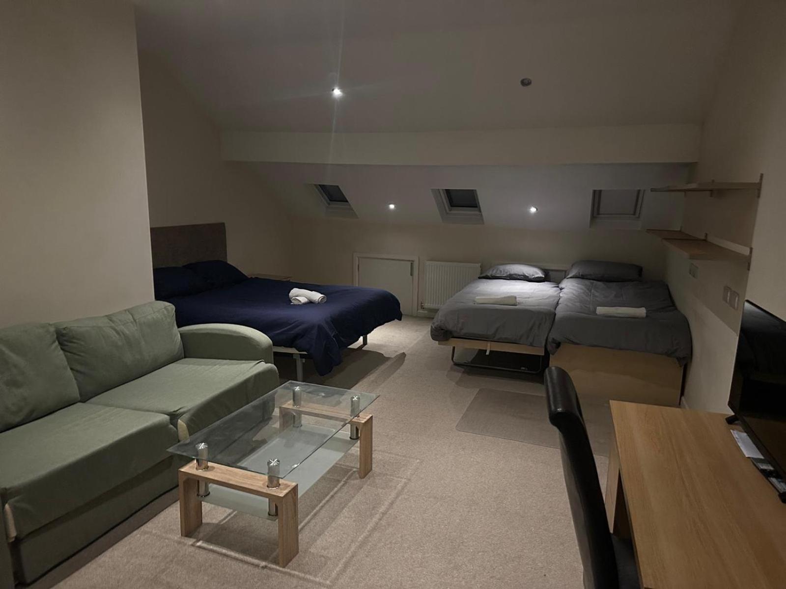 Stoke-on-Trent Seafords Guest House מראה חיצוני תמונה
